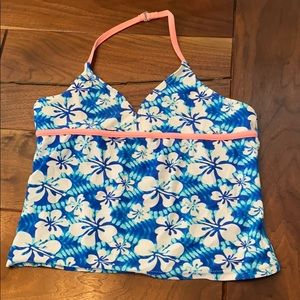 Super cute tankini top!